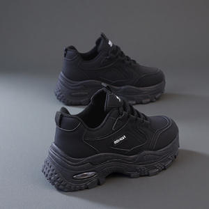 Chaussures de sport décontractées pour hommes et femmes, respirantes, à semelle souple, pour la randonnée, la course à pied et la marche en extérieur, confortables à porter - Product Image 3