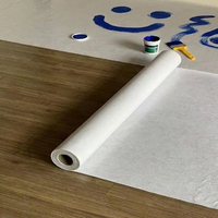 Couverture de sol protectrice adhésive antidérapante en feutre blanc pour une peinture et une décoration sécurisées