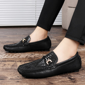 The classic style of genuine leather washed top layer cowhide casual leather <b>shoes</b> is selling well - Product Image 2
