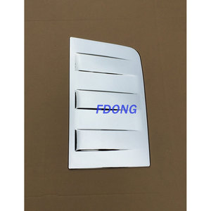 Moldura de Pilar Trasero Cromado Derecho <span class=keywords><strong>para</strong></span> <span class=keywords><strong>Nissan</strong></span> QUON <span class=keywords><strong>para</strong></span> Camión UD QUON, Repuestos de Carrocería - Product Image 1