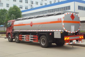 Produit phare : Camions-citernes commerciaux de 10m³ à 25m³ pour le transport de produits pétroliers – Série de camions de ravitaillement - Product Image 5