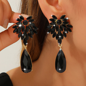 European and American style <b>crystal</b> water drop <b>earrings</b> women's long flower diamond <b>earrings</b> high fashion temperament <b>earrings</b> - Product Image 2