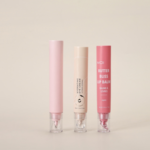 <span class=keywords><strong>Tube</strong></span> de gloss à lèvres personnalisé en PETG <span class=keywords><strong>transparent</strong></span>, applicateur, baume à lèvres, <span class=keywords><strong>tube</strong></span> <span class=keywords><strong>souple</strong></span>, emballage cosmétique en <span class=keywords><strong>plastique</strong></span>, fabricant direct OEM ODM - Product Image 2