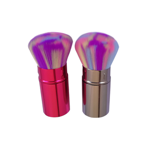 Fabrication de pinceaux à <span class=keywords><strong>blush</strong></span> cosmétiques professionnels pour cheveux colorés en marque privée, <span class=keywords><strong>pinceau</strong></span> à poudre kabuki <span class=keywords><strong>rétractable</strong></span> personnalisé - Product Image 2
