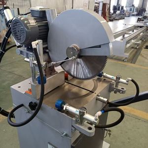 <span class=keywords><strong>Machine</strong></span> à découper les profilés d'angle en aluminium Scie à fenêtre en aluminium à tête unique pour PVC à angle variable - Product Image 6