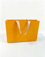 Sacs shopping en carton brun foncé, emballages cadeaux de luxe avec logo personnalisé, sacs à poignée en papier écologiques
