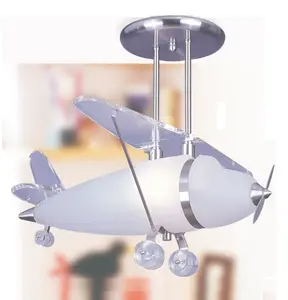 नॉर्डिक हवाई जहाज ग्लाइडर के आकार का लटकन रोशनी फांसी दीपक स्थिरता बच्चों के बेडरूम के लिए ग्लास विमान इनडोर प्रकाश