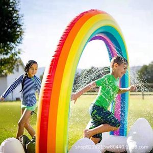 Arco Inflable de Agua con Rociador de Arcoíris, 210x90cm, PVC, Juguete Infantil para Exteriores - Product Image 4