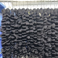 Vente chaude Non Transformés Indien Cheveux Bouclés Tissage Bundles de Cheveux Humains Bruts