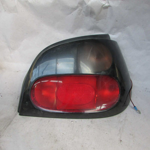 Fanale Posteriore Destro Usato per Renault Megane Mk1 1995-2003 Illuminazione Esterna Auto (3382 66-2-D-1) - Product Image 1