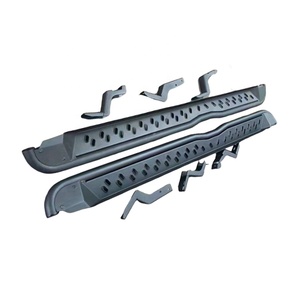 Marchepied latéral noir en acier pour Hilux Revo 2015 Rocco 2018 - Product Image 1