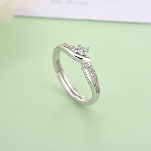 Nuovo Anello di Tendenza per Coppie in Argento 925 Placcato Rodio con Zircone Rotondo Scintillante - Product Image 6