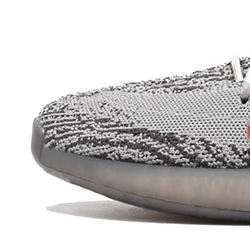 Chaussures de sport réfléchissantes YZY 2026 : Nouveauté créative avec logo personnalisé, motif ciel étoilé, pour hommes et femmes - Product Image 3