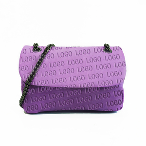 Borse a Tracolla in <span class=keywords><strong>Pelle</strong></span> con Logo in Metallo Personalizzato, Borse da <span class=keywords><strong>Donna</strong></span> con Catena, Borsette Personalizzate - Product Image 2