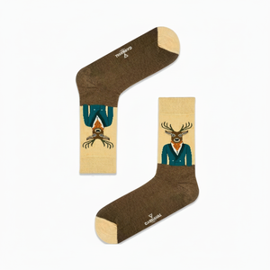 Calcetines Deportivos y de Negocios con Diseño de Puntos de Ciervo, Coloridos, Antideslizantes, con Impresión Digital, Talla Única, Rojos con Logotipo en la Parte Inferior - Product Image 2
