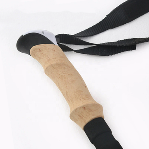Bastón de Senderismo Plegable Ligero de Aluminio y Carbono con Mango de Corcho, Ajustable en Tamaños, para Aventuras al Aire Libre - Product Image 2