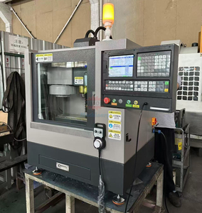 Fournisseur chinois XH7115B Mini fraiseuse verticale 4 axes automatique système 980MC SP2215M SP2215M pour le métal - Product Image 2