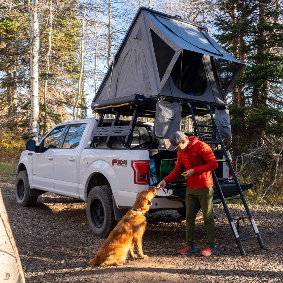Aluminum Corners Hard Shell Triangle Car Roof Top Tent| Alibaba.com