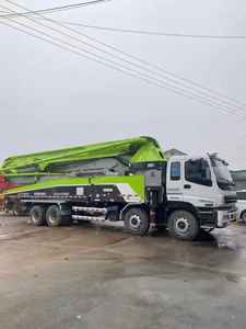 Camión Bomba de Concreto Zoomlion Sitrak 2021, Chasis de 3 Ejes, Alcance Vertical de 60 m, Diésel, Nuevo/Usado, en Venta en Shanghái - Product Image 2