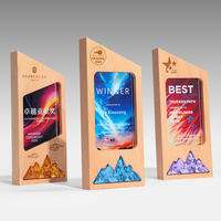Trophée en verre sur le thème du sport de haute qualité Plaque en bois de cristal imprimée au laser UV personnalisée conception de petit pont avec assurance qualité