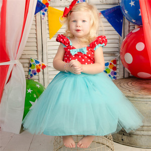 Importación de Productos de China, Se Busca Distribuidor Exclusivo, Vestido Infantil de Princesa con Estampado de Lunares - Product Image 1