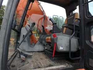 Équipement de construction d'occasion, excavatrice sur chenilles Doosan DX225, excavatrice d'occasion Dh225lc~7 à prix avantageux à vendre - Product Image 5
