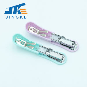 Fabriek Groothandel Hoge Kwaliteit Heftklammern Agrafes 24/6,26/6, N10 Kantoor Nietjes - Product Image 6