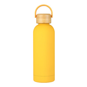Tapa de bambú personalizada, 500ml, doble pared, termo de acero inoxidable 304, botella de agua aislada al vacío para acampar - Product Image 5