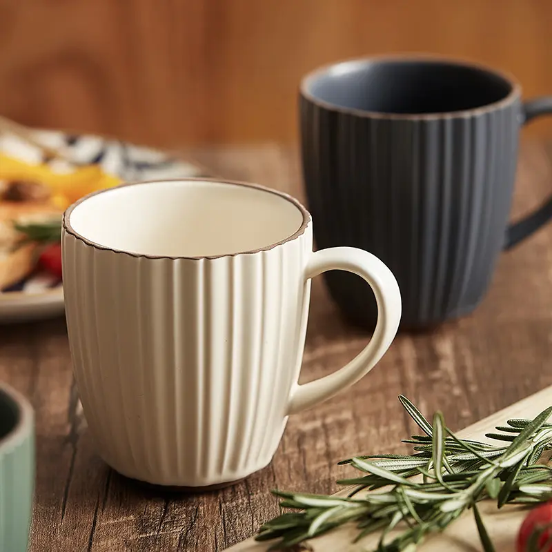 Nhà sản xuất Nordic đầy màu sắc ly tráng men Mug gốm bán buôn nổi cốc cà phê
