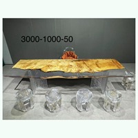 Table de salle à manger de luxe en bois naturel et résine époxy pour hôtel, restaurant, cuisine ou salle à manger