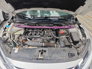Autos Usados de Boutique, <span class=keywords><strong>Honda</strong></span> <span class=keywords><strong>Civic</strong></span> 2016 220TURBO Manual Edición de Lujo, Autos de <span class=keywords><strong>Segunda</strong></span> <span class=keywords><strong>Mano</strong></span> en Perfecto Estado, Sedán Compacto en Venta - Product Image 5
