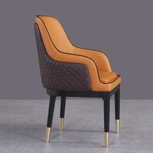 Silla de Comedor de Piel Sintética de Lujo Moderno al Estilo Bentley con Patas de Metal Dorado para Casa, <span class=keywords><strong>Hotel</strong></span>, Penthouse en Emiratos Árabes Unidos y Kuwait - Product Image 3