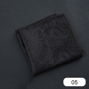 Cuadrados de bolsillo de seda <span class=keywords><strong>para</strong></span> <span class=keywords><strong>hombre</strong></span>, <span class=keywords><strong>bordados</strong></span> negros, venta al por mayor y al por menor - Product Image 2