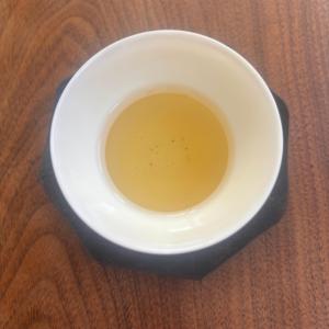 Florecimiento artístico hecho a mano para la bola de té de jazmín "Dos dragones jugando a la perla" Regalo de diseño para los amantes del té - Product Image 3