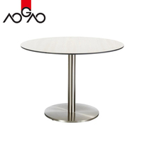 Ensembles de tables et de chaises en HPL pour l'extérieur et l'intérieur Options de conception personnalisée