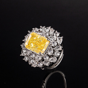 Anillos Florales de Cobre con Circonita Cúbica Geométrica Cuadrada de 10*14mm, Coloridos, para Mujer, Venta al Por Mayor de Joyería de Moda 2026 - Product Image 4