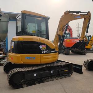 Miniexcavadora CAT 304C CR recién fabricada – Peso: 9,867 lb, Potencia del motor: 45 HP - Product Image 6