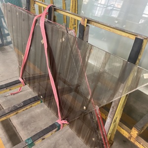 Verre décoratif de luxe brun à fils verticaux laminés, verre artistique exquis pour cloisons et portes intérieures haut de gamme - Product Image 1