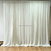 Rideaux en tissu extensible sur mesure pour la décoration de mariage