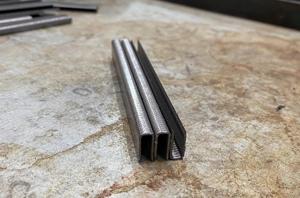 पूरी तरह से स्वचालित काले तेज पैर 90(4K) श्रृंखला उच्च कार्बन स्टील 410K 413K 425K के लिए प्रधान मशीन बेचनेवाला पिन - Product Image 5