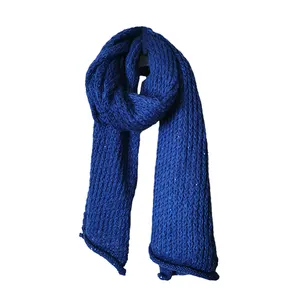 纯色马海毛针织冬季围巾，配以亮片和lurex纱线时尚围巾