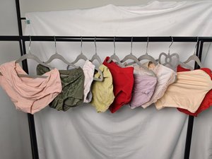 Lote de Ropa Interior Casual Usada para Mujer - Marca CLEAR PATH Modelo A65 Origen Guangdong Poliéster/Algodón Verano Tallas Mixtas - Product Image 4