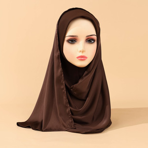 Hiyab Instantáneo de Satén al por Mayor, Hiyab Sedoso de Color Sólido de Alta Calidad y Cómodo para Mujeres Musulmanas, Ropa Musulmana, Chal - Product Image 4