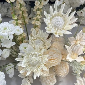 Nouvelles compositions florales artificielles en soie tropicale pour l'automne, fleurs de Protea royales pour la décoration de la maison et des mariages - Product Image 4