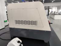 Machine de découpe d'échantillons métallographiques entièrement automatique et efficace avec écran tactile pour équipement d'essai de laboratoire