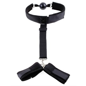 Kit SM de retenue de Bondage sexuel adulte, boule de bouche Gag avec menottes <span class=keywords><strong>en</strong></span> cuir, offre spéciale - Product Image 1