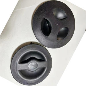 Cubiertas Selladas para Escotillas KAYAKABS para Kayaks, Yates y Embarcaciones Oceánicas Disponibles en Tamaños Redondos de 6 y 8 Pulgadas - Product Image 3