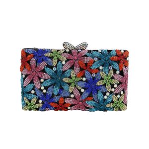 Pochette de soirée florale pour femme avec strass et perles, argentée, 7,1x1,8x3,9 pouces, avec chaîne détachable, sac à main de mariage - Product Image 1