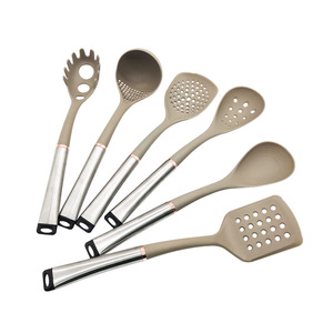 Ustensiles de cuisine sûrs et résistants à la chaleur, plusieurs styles disponibles, spatule, cuillère, écumoire, ensemble d'ustensiles de cuisine en nylon - Product Image 4