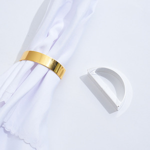 Set di Anelli <span class=keywords><strong>Portatovaglioli</strong></span> Moderni di Lusso in <span class=keywords><strong>Oro</strong></span> Opaco, Decorazioni per Matrimoni, <span class=keywords><strong>Portatovaglioli</strong></span> in Metallo Stile Semicircolare - Product Image 4